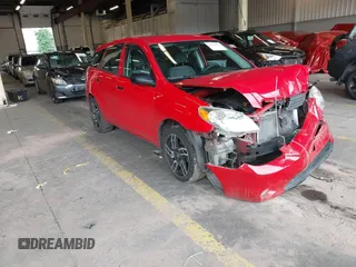 2007 Toyota Matrix STD z VIN 2T1KR32E07C648737, wystawiony jako IAAI lot #42249918 z przebiegiem 123 738 mil mil oraz . Historia ofert i sprzedaży dostępna na DreamBid. Obrazek 1.