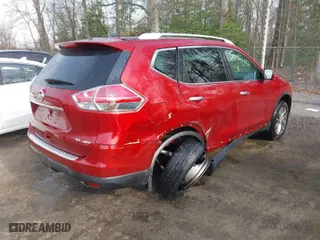 2015 Nissan Rogue SV with VIN 5N1AT2MV7FC883921, listed as a IAAI auction lot 41834687 with 137,768 mi miles. Bid and sale history available at carsss.com. Image 4.