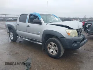 2008 Toyota Tacoma PreRunner with VIN 3TMJU62N78M064162, listed as a IAAI auction lot 41544142 with 195,525 mi miles. Bid and sale history available at carsss.com. Image 1.