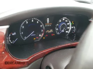 2013 Hyundai Equus Signature with VIN KMHGH4JH0DU065931, listed as a Copart auction lot 82661774 with 129,843 mi miles and Salvage title. Bid and sale history available at DreamBid. Image 9.