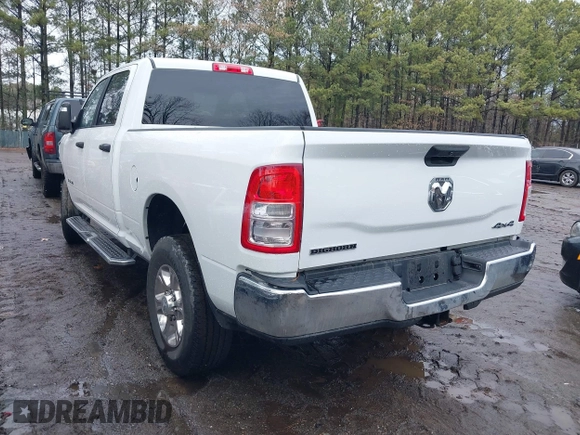 2024 Ram 2500 Big Horn with VIN 3C6UR5DJ1RG101376, listed as a IAAI auction lot 41451961 with 34,149 mi miles. Bid and sale history available at carsss.com. Image 3.