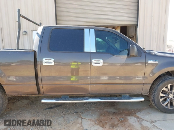 2006 Ford F-150 XLT z VIN 1FTPW14VX6KD64920, wystawiony jako IAAI lot #42181183 z przebiegiem 383 846 mil mil oraz . Historia ofert i sprzedaży dostępna na DreamBid. Obrazek 13.
