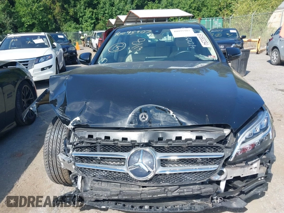 2020 Mercedes-Benz C 300 with VIN WDDWF8EB2LR527142, listed as a IAAI auction lot 40095907 with 52,082 mi miles and . Bid and sale history available at DreamBid. Image 12.