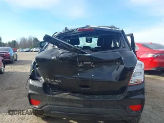 2022 Chevrolet Trax LT with VIN KL7CJPSM4NB534680, listed as a IAAI auction lot 41706535 with 104,130 mi miles. Bid and sale history available at carsss.com. Image 16.