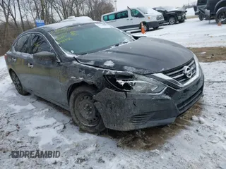 2017 Nissan Altima 2.5 SV with VIN 1N4AL3AP9HC194746, listed as a IAAI auction lot 41606655 with 124,291 mi miles. Bid and sale history available at carsss.com. Image 1.