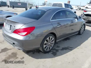 2017 Mercedes-Benz CLA 250 z VIN WDDSJ4EB7HN490559, wystawiony jako IAAI lot #41934154 z przebiegiem Nie podano mil oraz . Historia ofert i sprzedaży dostępna na DreamBid. Obrazek 4.