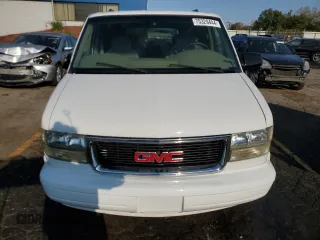 2002 GMC Safari with VIN 1GKDM19X92B515523, listed as a Copart auction lot 75329444 with 227,547 mi miles and Clean Title. Bid and sale history available at carsss.com. Image 5.