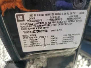 2005 Chevrolet Avalanche Z71 with VIN 3GNEK12Z75G252808, listed as a Copart auction lot 52259285 with Not provided miles and Clean title. Bid and sale history available at DreamBid. Image 12.