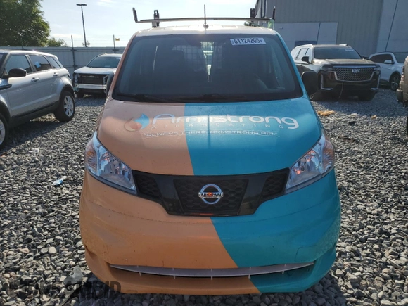 2021 Nissan NV200 SV z VIN 3N6CM0KN2MK692493, wystawiony jako Copart lot #51124205 z przebiegiem 87 704 mil mil oraz Nie do naprawy • Non repairable. Historia ofert i sprzedaży dostępna na DreamBid. Obrazek 5.