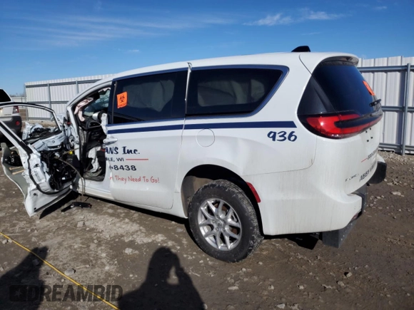 2024 Chrysler Pacifica Touring with VIN 2C4RC1FG3RR126350, listed as a Copart auction lot 47007495 with Not provided miles and Salvage title. Bid and sale history available at DreamBid. Image 2.