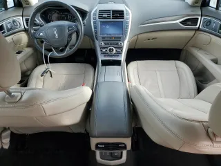 2020 Lincoln MKZ Reserve z VIN 3LN6L5E99LR608752, wystawiony jako Copart lot #53827635 z przebiegiem 41 670 mil mil oraz Szkody całkowita. Historia ofert i sprzedaży dostępna na DreamBid. Obrazek 8.