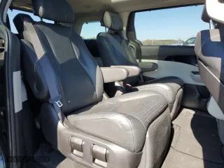 2022 Kia Carnival SX Prestige with VIN KNDNE5H3XN6081449, listed as a Copart auction lot 46453085 with 43,537 mi miles and Salvage Title. Bid and sale history available at carsss.com. Image 11.