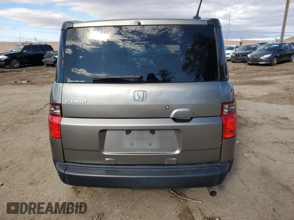 2008 Honda Element EX z VIN 5J6YH28758L011928, wystawiony jako Copart lot #79735204 z przebiegiem 198 311 mil mil oraz Szkoda całkowita • Salvage title. Historia ofert i sprzedaży dostępna na DreamBid. Obrazek 6.