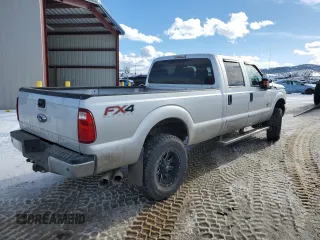 2016 Ford F-350 Platinum z VIN 1FT8W3BT1GEC70944, wystawiony jako Copart lot #41298774 z przebiegiem 129 636 mil mil oraz Szkoda całkowita • Salvage title. Historia ofert i sprzedaży dostępna na DreamBid. Obrazek 3.