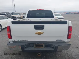 2013 Chevrolet Silverado 1500 LT with VIN 1GCRKSE76DZ404277, listed as a IAAI auction lot 41737878 with 204,921 mi miles and . Bid and sale history available at DreamBid. Image 16.