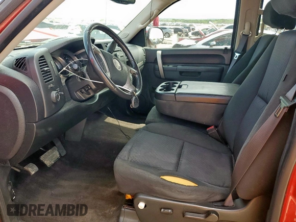 2011 Chevrolet Silverado 1500 LT with VIN 3GCPCSE0XBG221324, listed as a Copart auction lot 51171365 with 258,716 mi miles and Salvage Title. Bid and sale history available at DreamBid. Image 7.