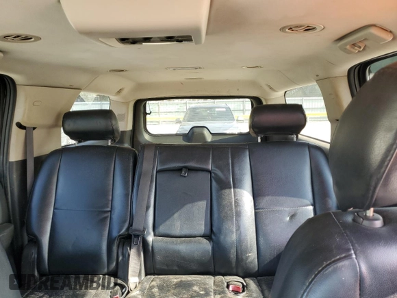 2008 Chevrolet Suburban 3LT с VIN 3GNFC16058G147962, выставлен на аукционе Copart как лот 53748665 с пробегом 302 349 миль миль и Чистый • Clean title. История ставок и продаж доступна на DreamBid. Изображение 10.