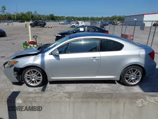 2005 Scion tC z VIN JTKDE177750018300, wystawiony jako IAAI lot #42287128 z przebiegiem 188 278 mil mil oraz . Historia ofert i sprzedaży dostępna na DreamBid. Obrazek 15.