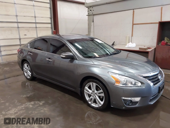 2014 Nissan Altima SL with VIN 1N4BL3AP0EC199270, listed as a IAAI auction lot 42069952 with 94,402 mi miles and . Bid and sale history available at DreamBid. Image 1.