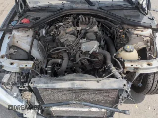 2016 BMW 3 Series 328i xDrive с VIN WBA8E3G55GNU04932, выставлен на аукционе Copart как лот 62412935 с пробегом 151 989 миль миль и Списание • Salvage title. История ставок и продаж доступна на DreamBid. Изображение 11.