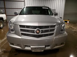 2013 Cadillac Escalade Premium with VIN 1GYS4CEF1DR373071, listed as a Copart auction lot 85233764 with 112,119 mi miles and Clean Title. Bid and sale history available at carsss.com. Image 5.