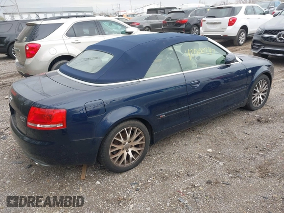 2009 Audi A4 2.0T with VIN WAUDF48H89K005849, listed as a IAAI auction lot 42000247 with 113,561 mi miles. Bid and sale history available at carsss.com. Image 4.