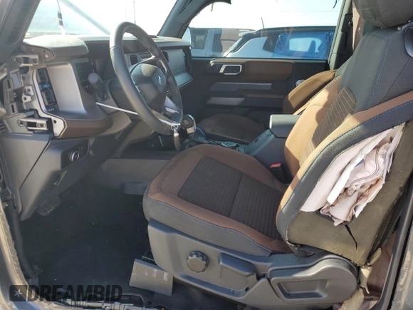 2023 Ford Bronco with VIN 1FMDE5CH0PLB19978, listed as a Copart auction lot 70308774 with 4,303 mi miles and Salvage Title. Bid and sale history available at carsss.com. Image 7.