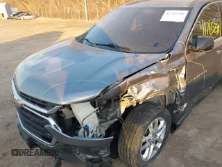 2018 Chevrolet Traverse LS with VIN 1GNERFKW1JJ234585, listed as a IAAI auction lot 41765298 with 129,086 mi miles. Bid and sale history available at carsss.com. Image 6.