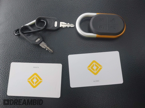 2023 Rivian R1S Adventure z VIN 7PDSGABA9PN015327, wystawiony jako IAAI lot #41484133 z przebiegiem Nie podano mil oraz . Historia ofert i sprzedaży dostępna na DreamBid. Obrazek 11.