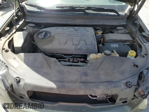2019 Jeep Cherokee Latitude с VIN 1C4PJLCX7KD305416, выставлен на аукционе Copart как лот 56932415 с пробегом 62 168 миль миль и Списание • Salvage title. История ставок и продаж доступна на DreamBid. Изображение 11.