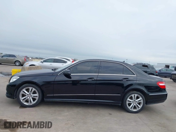 2011 Mercedes-Benz E 350 Luxury with VIN WDDHF2EB0BA323717, listed as a IAAI auction lot 41956889 with 128,957 mi miles and . Bid and sale history available at DreamBid. Image 14.