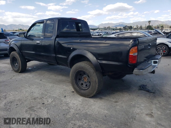 1999 Toyota Tacoma with VIN 4TAWN72N2XZ503012, listed as a Copart auction lot 51633105 with 120,244 mi miles and Salvage title. Bid and sale history available at DreamBid. Image 2.