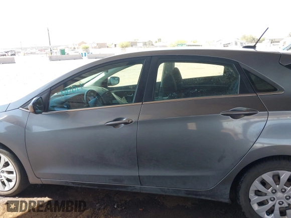 2017 Hyundai Elantra z VIN KMHD35LH1HU351152, wystawiony jako IAAI lot #41903294 z przebiegiem 138 560 mil mil oraz . Historia ofert i sprzedaży dostępna na DreamBid. Obrazek 14.