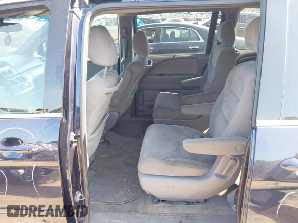 2008 Honda Odyssey EX with VIN 5FNRL38478B078862, listed as a IAAI auction lot 40090252 with 184,583 mi miles. Bid and sale history available at carsss.com. Image 8.