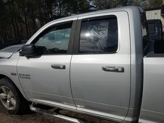 2015 Ram 1500 Big Horn with VIN 1C6RR6GT8FS569506, listed as a IAAI auction lot 41668921 with 214,708 mi miles. Bid and sale history available at carsss.com. Image 14.