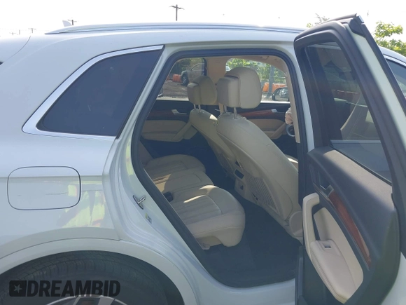 2021 Audi Q5 Premium Plus z VIN WA1BAAFYXM2050028, wystawiony jako IAAI lot #42479898 z przebiegiem 39 015 mil mil oraz . Historia ofert i sprzedaży dostępna na DreamBid. Obrazek 8.