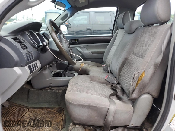 2008 Toyota Tacoma z VIN 5TENX22N08Z551644, wystawiony jako Copart lot #61460485 z przebiegiem 317 705 mil mil oraz Szkoda całkowita • Salvage title. Historia ofert i sprzedaży dostępna na DreamBid. Obrazek 7.