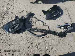 2019 Volvo XC40 Momentum с VIN YV4162UK5K2147350, выставлен на аукционе Copart как лот 48823265 с пробегом 61 029 миль миль и Списание • Salvage title. История ставок и продаж доступна на DreamBid. Изображение 15.