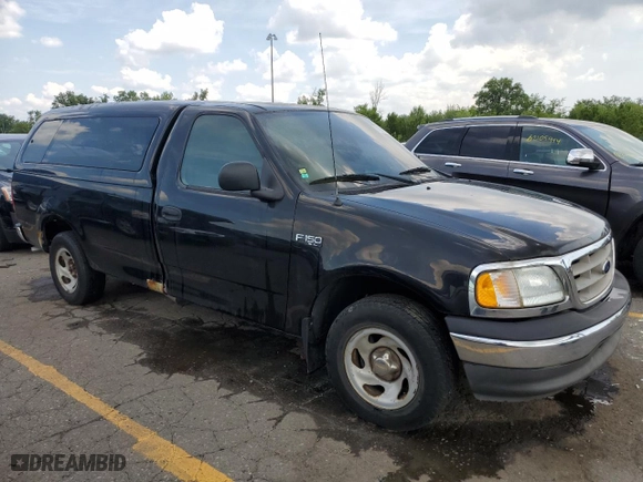2003 Ford F-150 Heritage XL with VIN 2FTRF17243CA79057, listed as a Copart auction lot 61922874 with 0 mi miles and Clean Title. Bid and sale history available at carsss.com. Image 4.