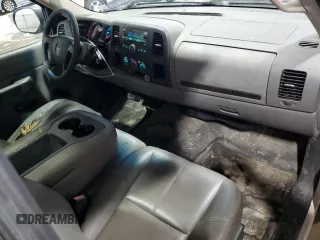 2009 GMC Sierra 1500 with VIN 1GTHC44K99F149921, listed as a Copart auction lot 42698865 with 251,415 mi miles and Salvage Title. Bid and sale history available at DreamBid. Image 8.