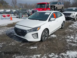 2020 Hyundai Ioniq SEL z VIN KMHC85LC4LU239732, wystawiony jako IAAI lot #41002757 z przebiegiem 76 379 mil mil oraz . Historia ofert i sprzedaży dostępna na DreamBid. Obrazek 17.