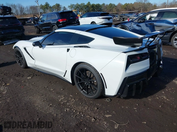 2016 Chevrolet Corvette Z51 2LT with VIN 1G1YK2D74G5105940, listed as a IAAI auction lot 40958524 with 41,215 mi miles and . Bid and sale history available at DreamBid. Image 3.