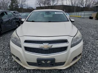 2013 Chevrolet Malibu ECO with VIN 1G11F5SR8DF152941, listed as a Copart auction lot 50490585 with 123,890 mi miles and Clean Title. Bid and sale history available at carsss.com. Image 5.