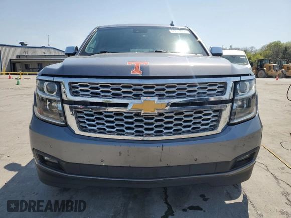 2018 Chevrolet Suburban LT with VIN 1GNSCHKC7JR321768, listed as a Copart auction lot 53074035 with 189,128 mi miles and Clean Title. Bid and sale history available at carsss.com. Image 5.