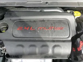 2022 Jeep Compass Trailhawk z VIN 3C4NJDDB2NT163474, wystawiony jako Copart lot #84232735 z przebiegiem 120 022 mil mil oraz Czysty tytuł • Clean title. Historia ofert i sprzedaży dostępna na DreamBid. Obrazek 14.