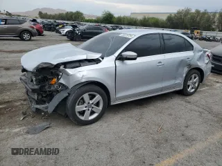 2013 Volkswagen Jetta TDI w/Premium with VIN 3VWLL7AJ6DM411102, listed as a Copart auction lot 59615725 with 113,215 mi miles and Salvage title. Bid and sale history available at DreamBid. Image 1.