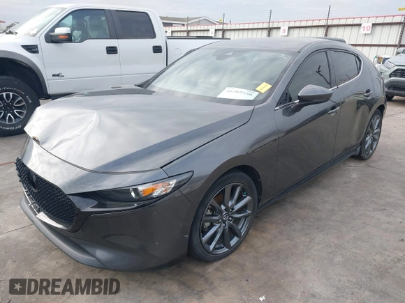 2019 Mazda 3 with VIN JM1BPAJMXK1121384, listed as a IAAI auction lot 41365150 with 38,899 mi miles and . Bid and sale history available at DreamBid. Image 2.