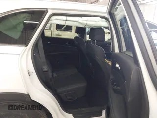 2017 Kia Sorento LX z VIN 5XYPGDA38HG281058, wystawiony jako IAAI lot #41966507 z przebiegiem 120 123 mil mil oraz . Historia ofert i sprzedaży dostępna na DreamBid. Obrazek 8.