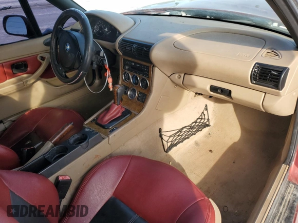 2001 BMW Z3 2.5 z VIN WBACN33471LM03467, wystawiony jako Copart lot #45764405 z przebiegiem 135 902 mil mil oraz Szkoda całkowita • Salvage title. Historia ofert i sprzedaży dostępna na DreamBid. Obrazek 8.