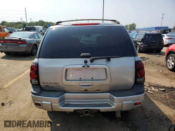 2007 Chevrolet TrailBlazer LS with VIN 1GNDT13S972202384, listed as a Copart auction lot 70833834 with 218,992 mi miles and Salvage Title. Bid and sale history available at DreamBid. Image 6.